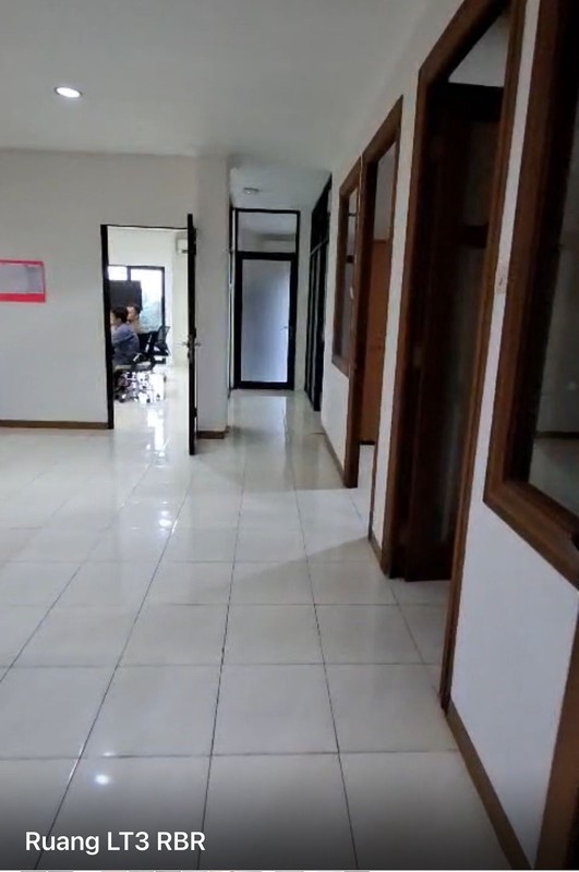 Dijual tempat usaha Ruko dan restoran di Lebak Bulus
