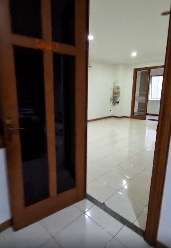 Dijual tempat usaha Ruko dan restoran di Lebak Bulus