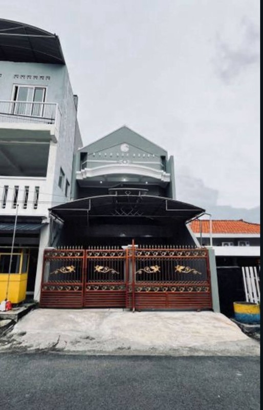 Dijual Rumah 2 Lantai Siap Huni Ngagel Wasana Surabaya Pusat Kota  