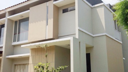 Rumah Bagus Siap Huni dan Asri di Kebayoran Village, Bintaro Jaya Sektor 7 