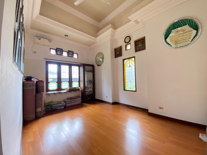 Margonda pesona khayangan luas 3719 rumah hitung tanah cocok untuk cluster