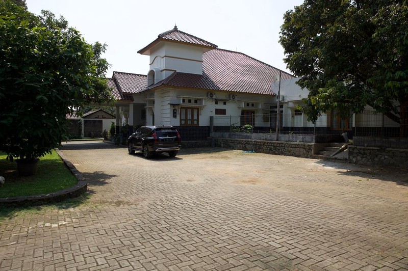 Margonda pesona khayangan luas 3719 rumah hitung tanah cocok untuk cluster