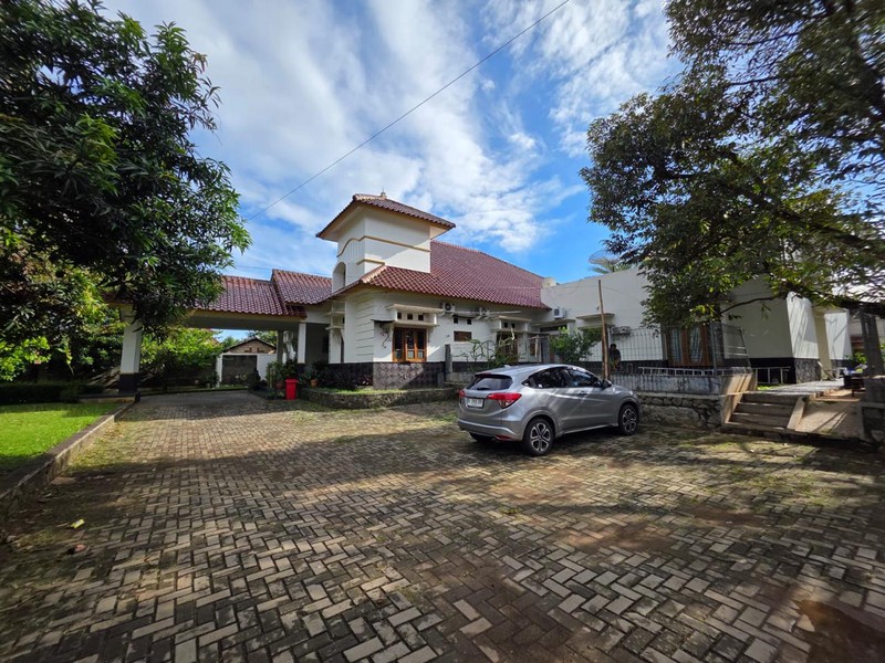 Margonda pesona khayangan luas 3719 rumah hitung tanah cocok untuk cluster