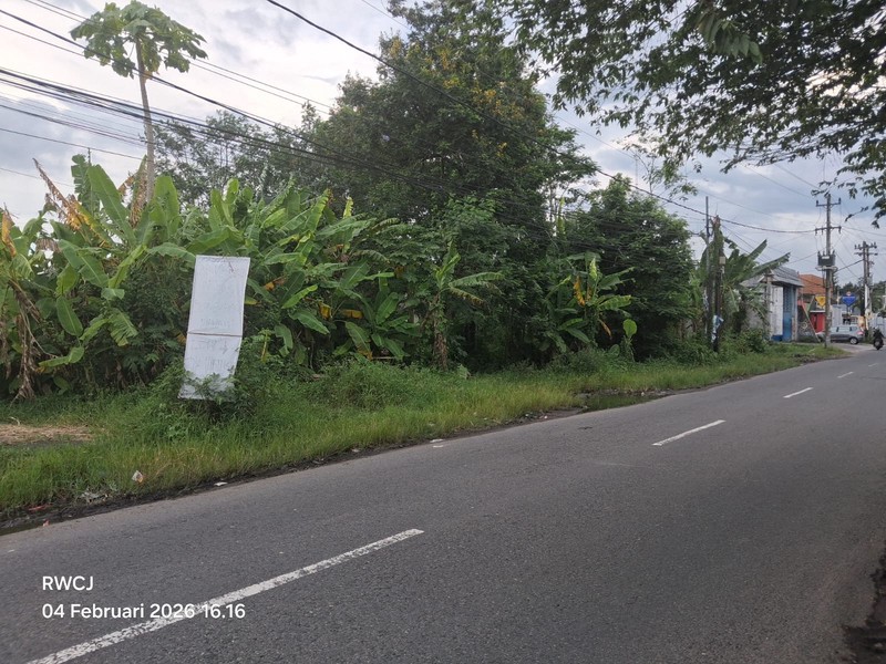 Peluang Usaha Strategis Diseewakan Tanah Pekarangan Luas di Jalan IKIP PGRI, Kasihan, Bantul
