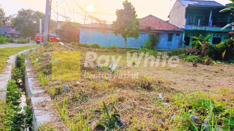 Kavling di Perumnas Teluk Jambe Karawang 