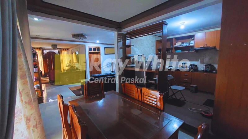 Rumah atau Villa Cantik di Sumedang