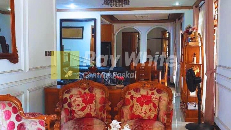 Rumah atau Villa Cantik di Sumedang