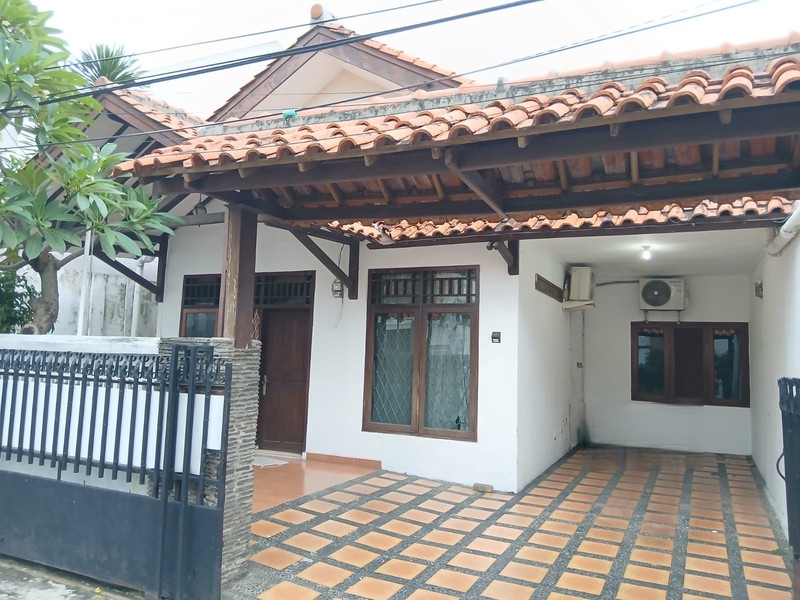 Rumah Luas Standar Area Jl Masjid Bendungan Hilir, Jakarta-Pusat