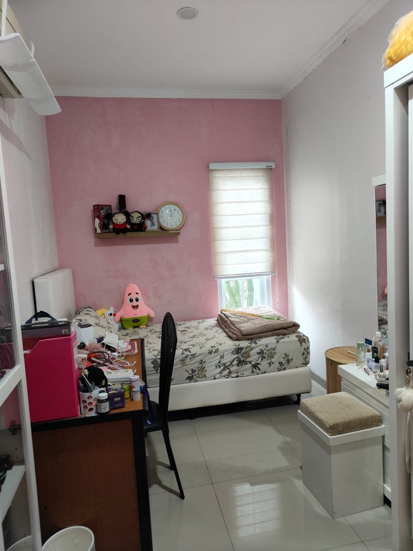 Rumah Full Renovasi di BSD Dekat Stasiun Kereta dan Akses Tol