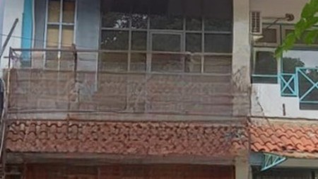 Dijual Ruko Di Komplek Ruko Graha Indah, Jalan Gayung Kebonsari Injoko