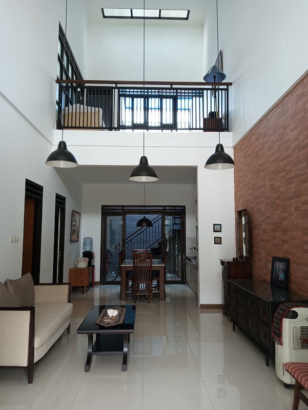 Rumah Full Furnished di Adhipura 
