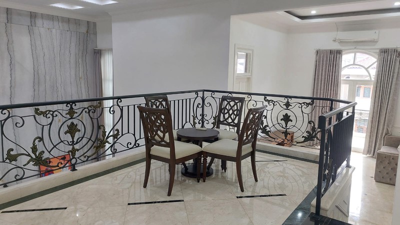Dijual Rumah Mewah di Pondok Indah