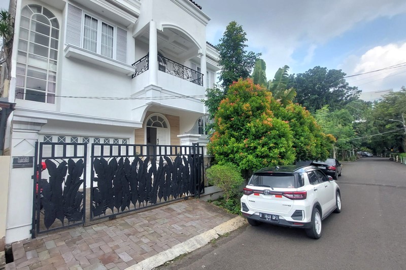 Dijual Rumah Mewah di Pondok Indah