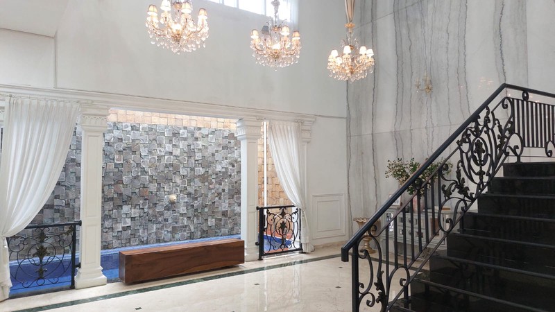 Dijual Rumah Mewah di Pondok Indah