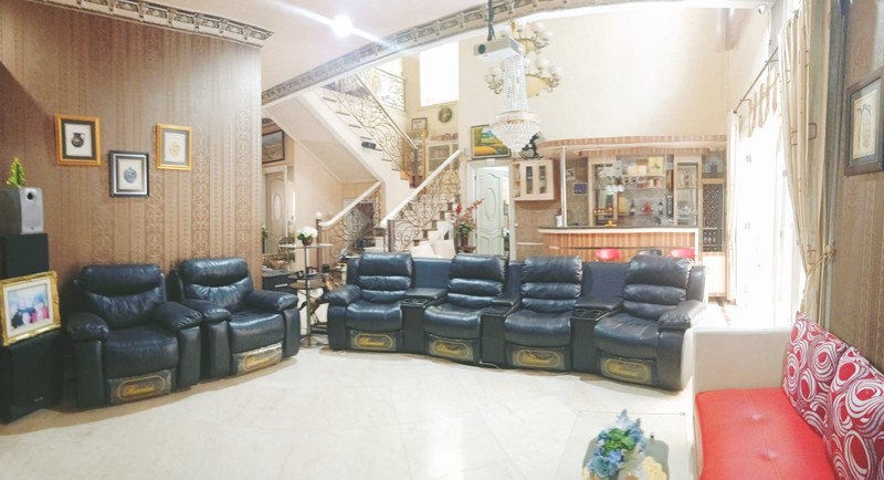 For Sale Rumah Clasic Full Furnished Interior, Jln Gayungsari Timur Sby