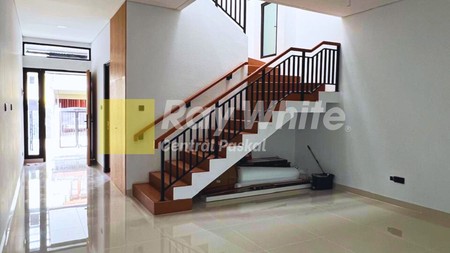 Rumah Baru Cantik di Pasir Jaya Bandung