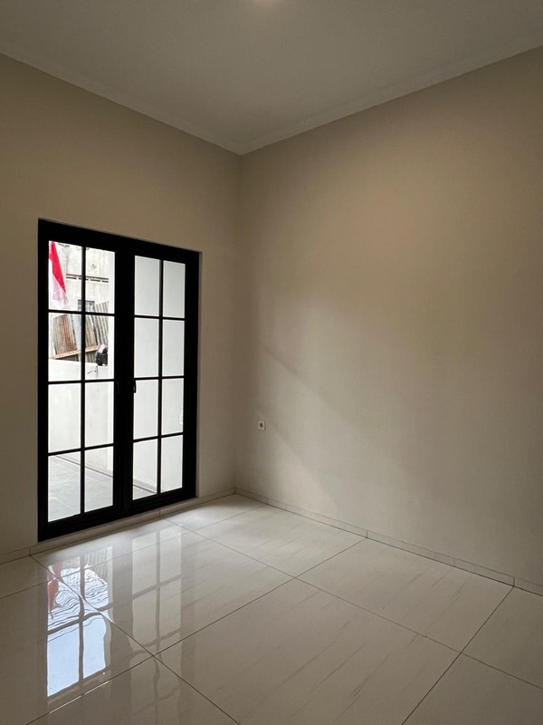 Rumah Baru 2 Unit 2 Lantai di Kembar Bandung