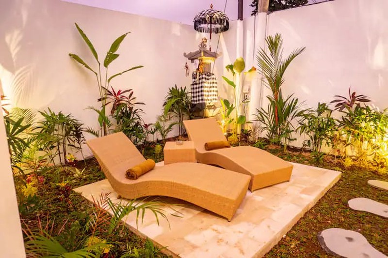 Leasehold - The Ultimate Ubud Estate: 2 Bedrooms Villa + Extra Development Land to Double Your Property Potential.