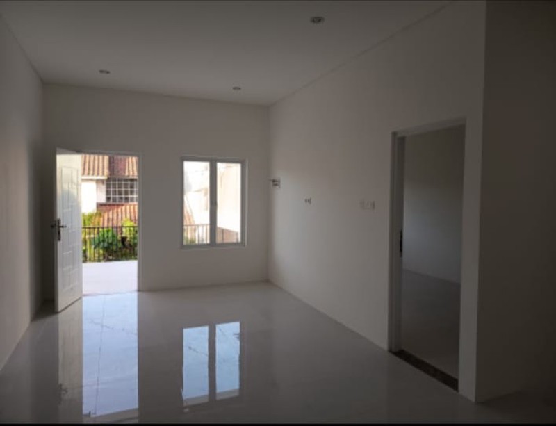 DIJUAL RUMAH BARU RENOVASI DI VMM