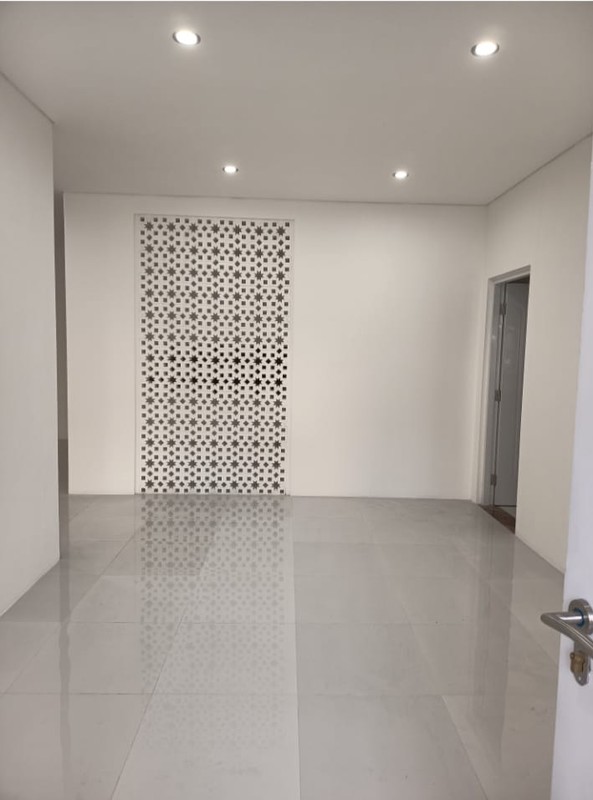 DIJUAL RUMAH BARU RENOVASI DI VMM