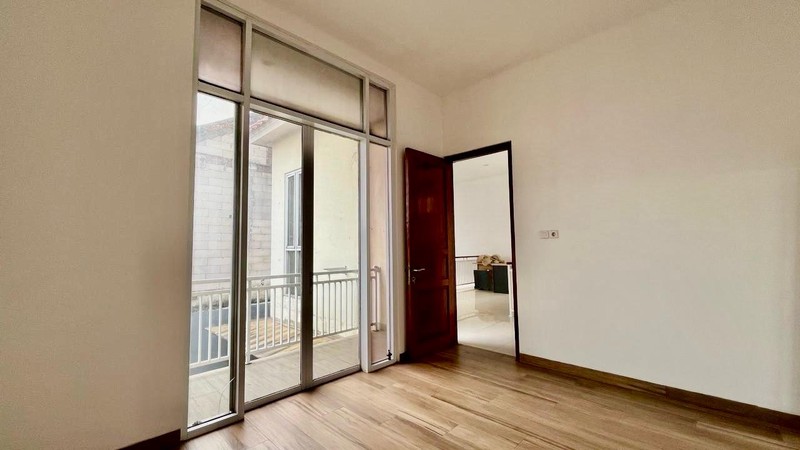 Rumah Bagus Di Graha Raya Bintaro, Plumeria Residence Tangerang Selatan