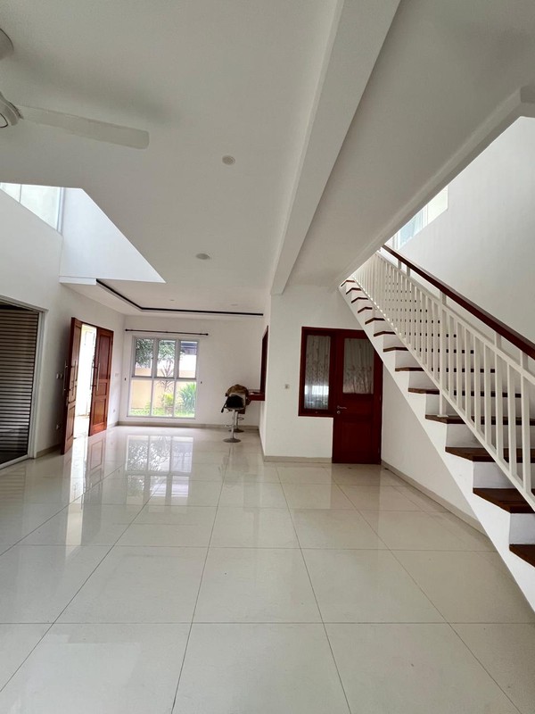 Rumah Bagus Di Graha Raya Bintaro, Plumeria Residence Tangerang Selatan