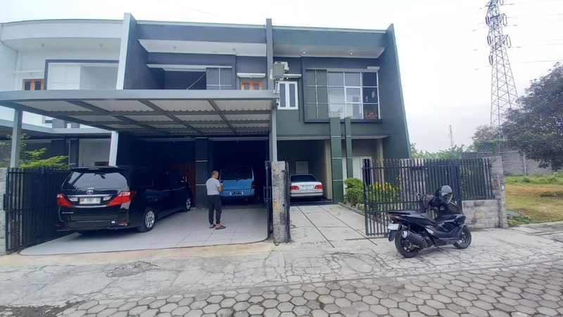 Hunian Eksklusif 2 Lantai Dalam Perum Strategis Dekat Ringroad Selatan, Panggungharjo, Sewon, Bantul