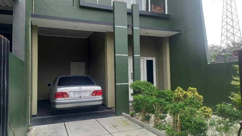 Rumah 2 Lantai Full Furnished Dalam Perum Lokasi Strategis Dekat Ringroad Selatan, Panggungharjo, Sewon, Bantul