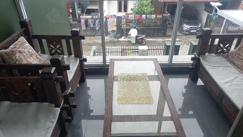 Rumah 2 Lantai Full Furnished Dalam Perum Lokasi Strategis Dekat Ringroad Selatan, Panggungharjo, Sewon, Bantul