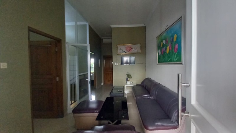 Rumah 2 Lantai Full Furnished Dalam Perum Lokasi Strategis Dekat Ringroad Selatan, Panggungharjo, Sewon, Bantul