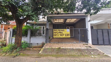 Rumah Semi Furnished di Perumahan Raffles Hills Cibubur