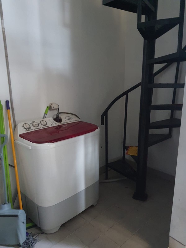 Rumah Semi Furnished di Perumahan Raffles Hills Cibubur