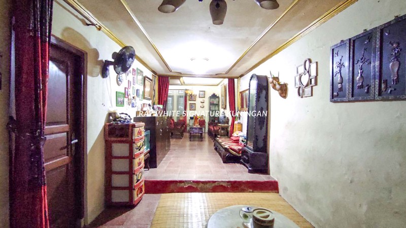 Dijual Rumah Kost 3 Lantai Menteng Dalam