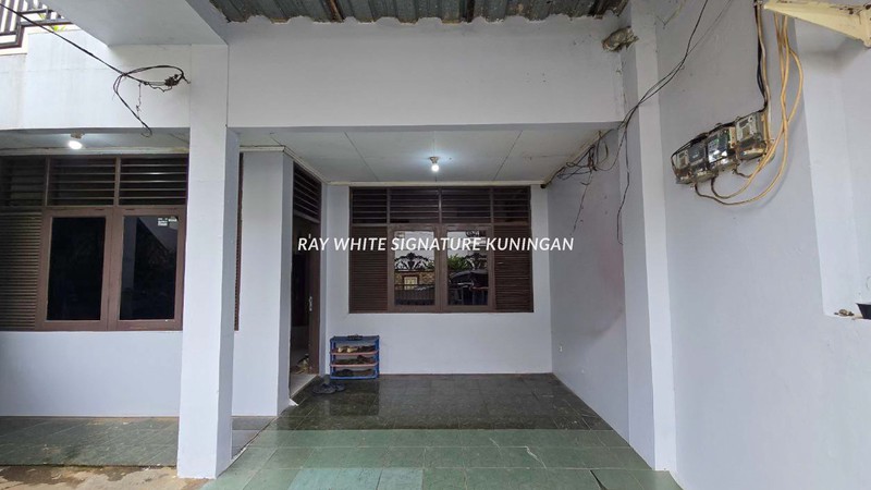 Dijual Rumah 2 Lantai + Kost Aktif Lokasi Strategis