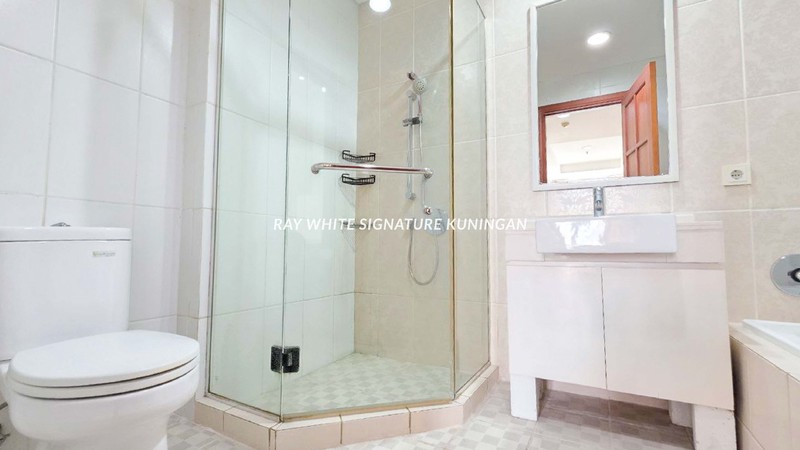Dijual Unit 2BR di Apartemen 1 @Cik Ditiro Menteng