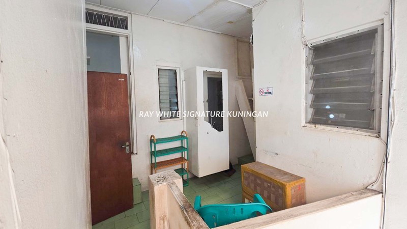 Dijual Rumah Kost Posisi Hook Di Bendungan Hilir 