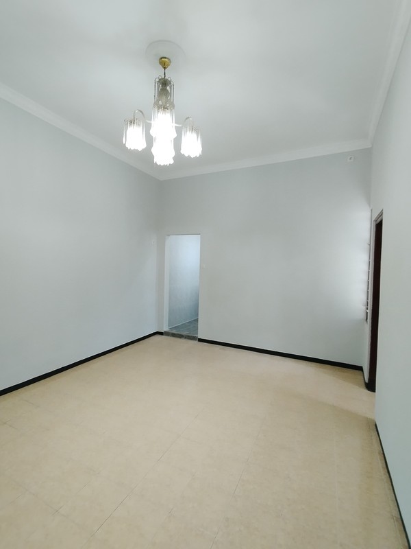 RUMAH BAGUS 2 LANTAI DI NGAGEL WASANA SURABAYA