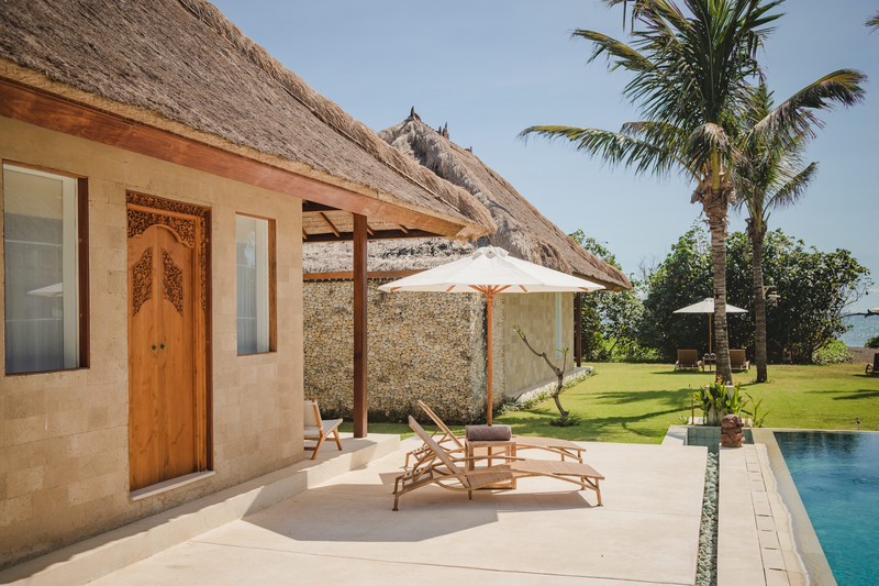 Freehold - A Rare Absolute Beachfront Luxury Estate on Bali's West Coast, Tabanan, Bali