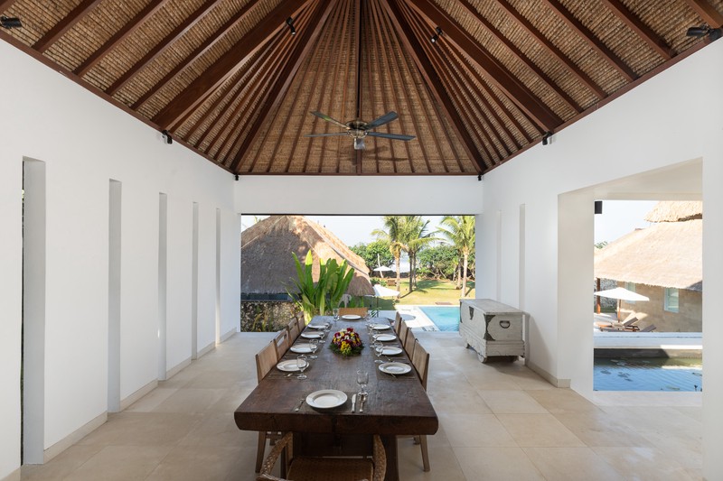 Freehold - A Rare Absolute Beachfront Luxury Estate on Bali's West Coast, Tabanan, Bali