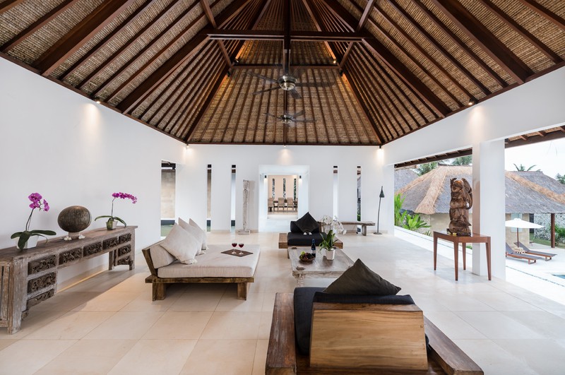 Freehold - A Rare Absolute Beachfront Luxury Estate on Bali's West Coast, Tabanan, Bali