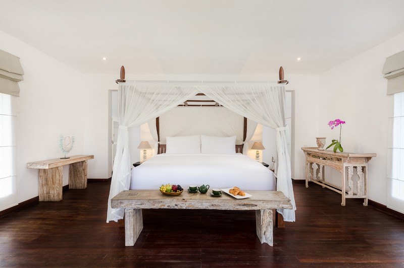 Freehold - A Rare Absolute Beachfront Luxury Estate on Bali's West Coast, Tabanan, Bali