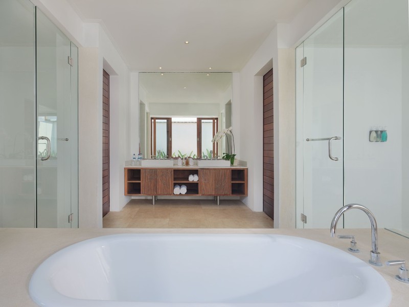 Freehold - A Rare Absolute Beachfront Luxury Estate on Bali's West Coast, Tabanan, Bali