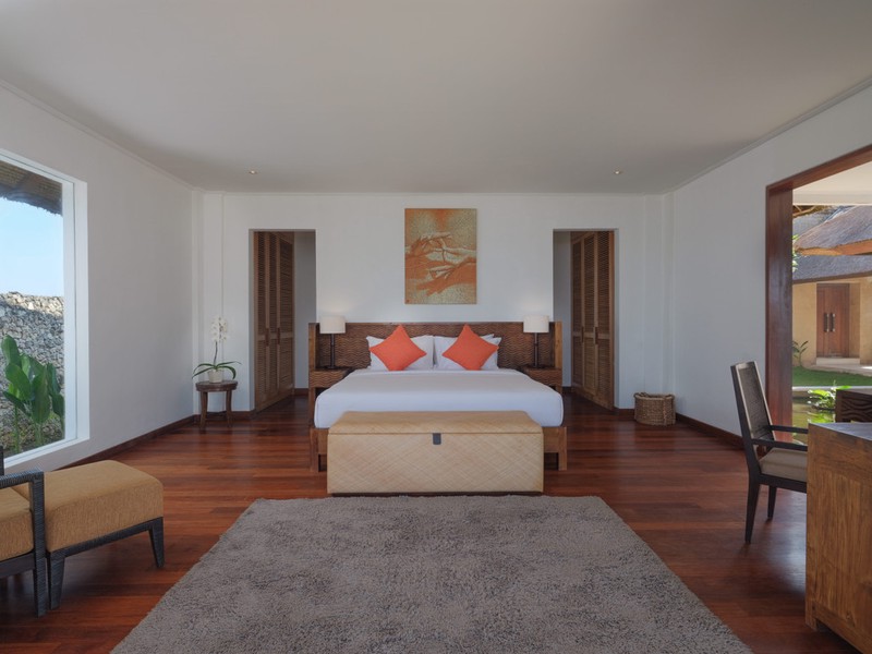 Freehold - A Rare Absolute Beachfront Luxury Estate on Bali's West Coast, Tabanan, Bali