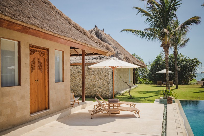 Freehold - A Rare Absolute Beachfront Luxury Estate on Bali's West Coast, Tabanan, Bali