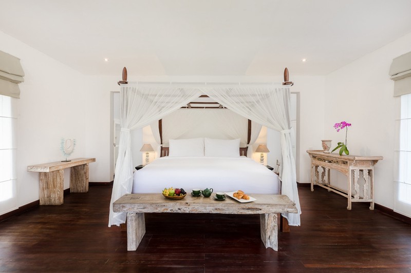 Freehold - A Rare Absolute Beachfront Luxury Estate on Bali's West Coast, Tabanan, Bali