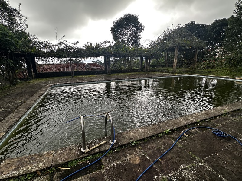 Villa 2 Hektar - Cisarua, Bogor - Dekat Sungai Kecil 