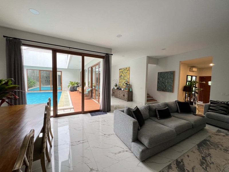 Rumah Bagus Di Camar Bintaro Jaya Sektor 3