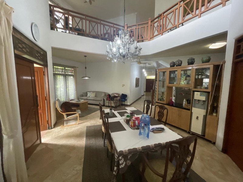 Rumah Bagus Di Komp Pejaten Barat Indah, Jl Pekayon Jakarta Selatan