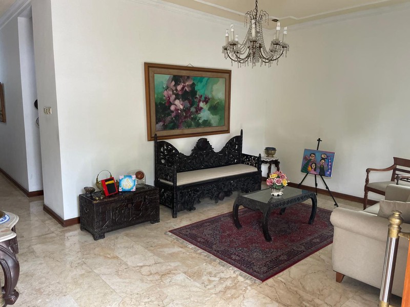 Rumah Bagus Di Komp Pejaten Barat Indah, Jl Pekayon Jakarta Selatan