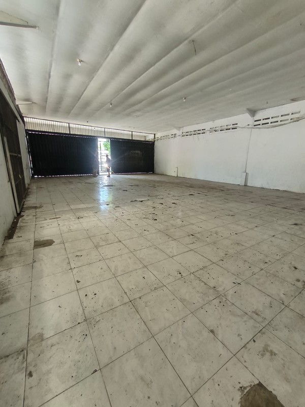 DISEWAKAN RUKO/RUMAH USAHA PINGGIR JALAN RAYA SIMOJAWAR SURABAYA